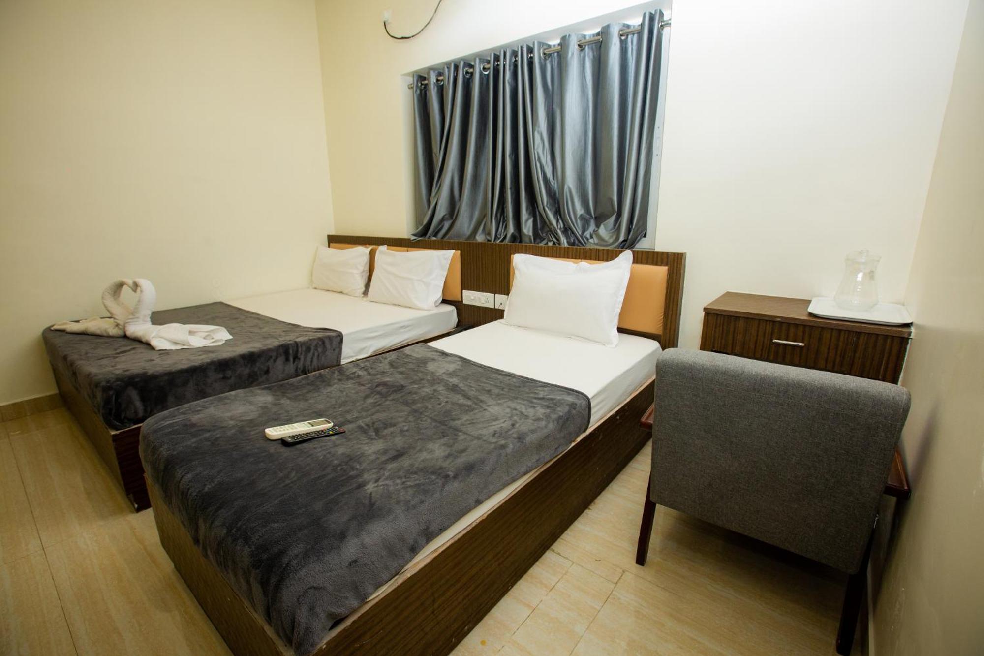 The Park Avenue Hotel - Business Class Hotel Near Central Railway Station Chennai Periyamet Exterior foto